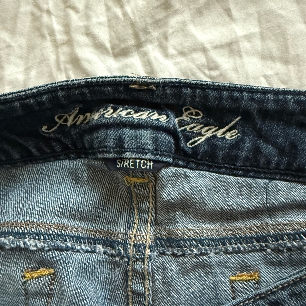 Vintage American Eagle Low Rise Denim Cut Off Shorts Stretch Y2K Junior Sz 9 - Picture 5 of 5